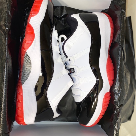 I am selling Jordan 11 lows - Picture 5 of 5
